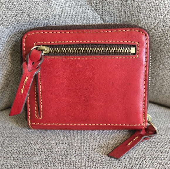 Dooney And Bourke Florentine Wallet - Picture 2 of 4